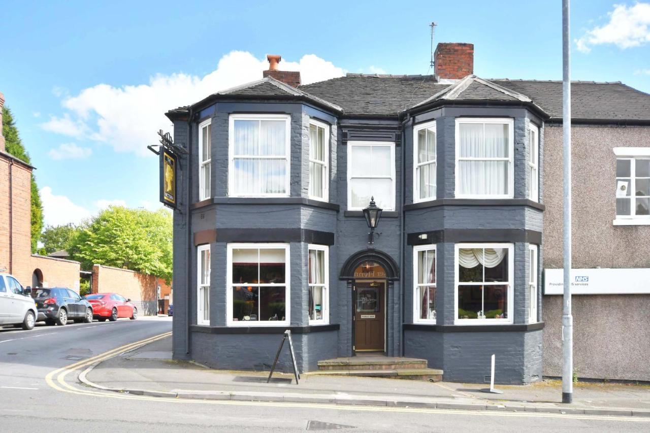 Hotel The Victoria Newcastle-under-Lyme Exterior foto